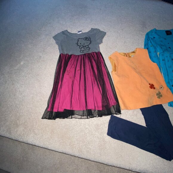 Girls Size 7/8 Clothing  Nike Jacket (all other items are FREE with this sale) - Picture 2 of 7